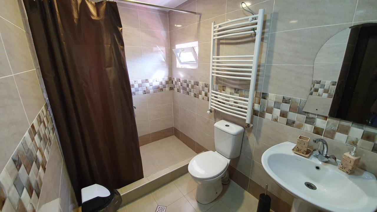 Guest House Sandro Stepantsminda Exterior photo