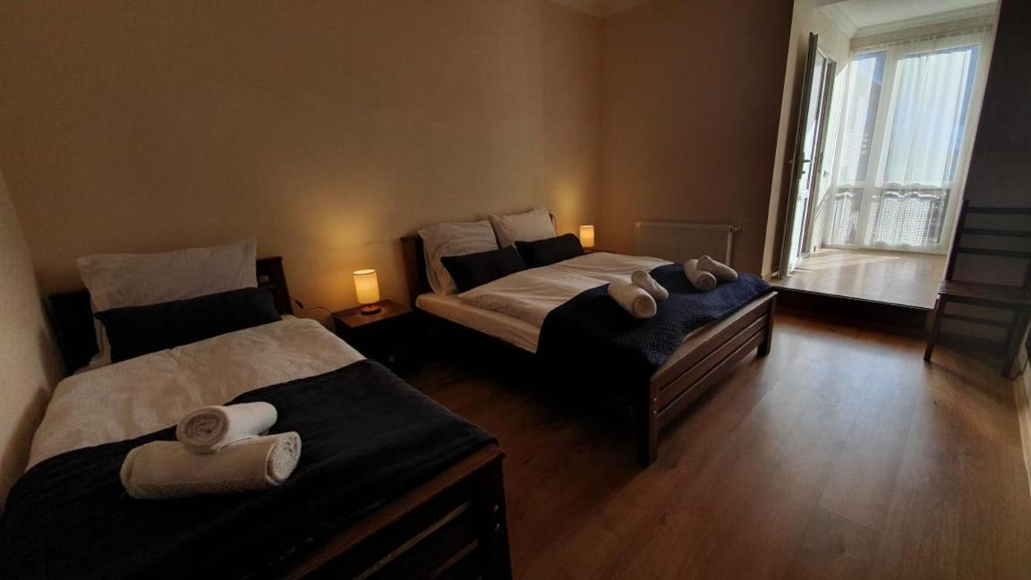 Guest House Sandro Stepantsminda Exterior photo